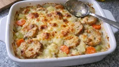 Semmelknödelauflauf mit Kohlrabi & Möhren – cremig überbacken aus dem Ofen